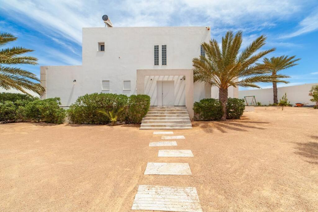 Dar Meryem Villa Piscine Sans Vis-A-Vis Djerba Мидун Экстерьер фото